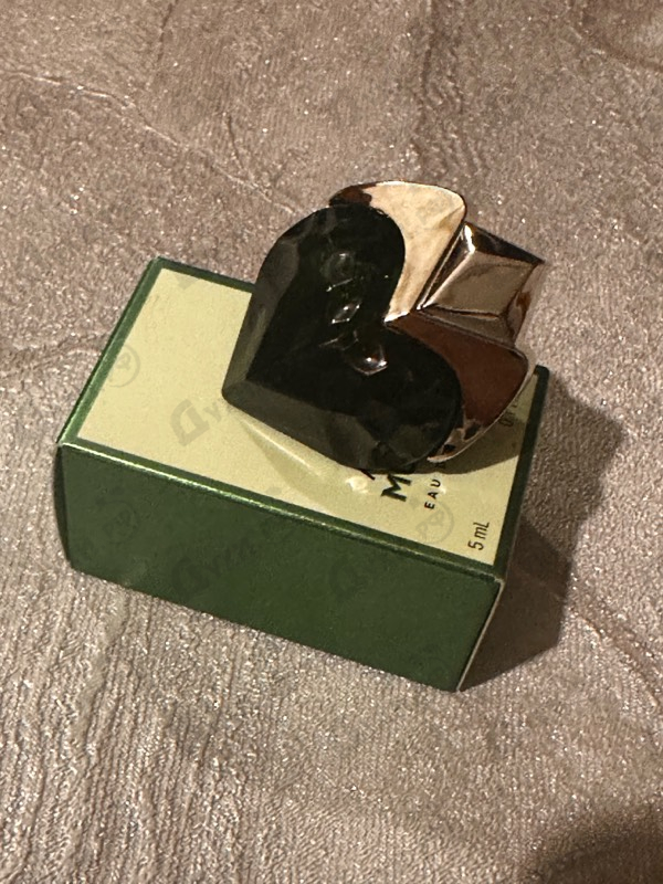 Парфюмерия Aura от Thierry Mugler