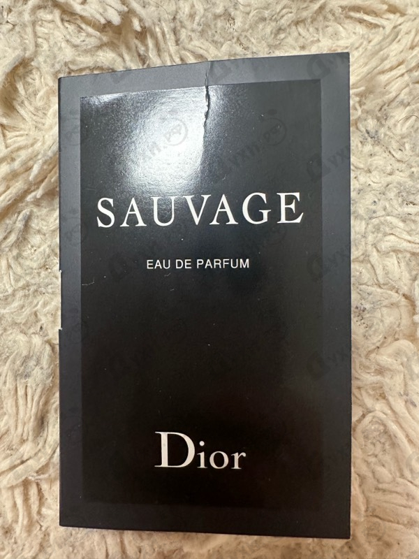 Парфюмерия Sauvage Eau De Parfum (2018) от Christian Dior