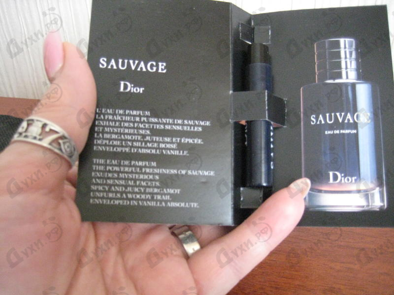 Парфюмерия Sauvage Eau De Parfum (2018) от Christian Dior