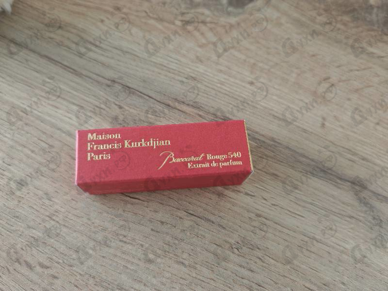 Духи Baccarat Rouge 540 Extrait De Parfum от Maison Francis Kurkdjian