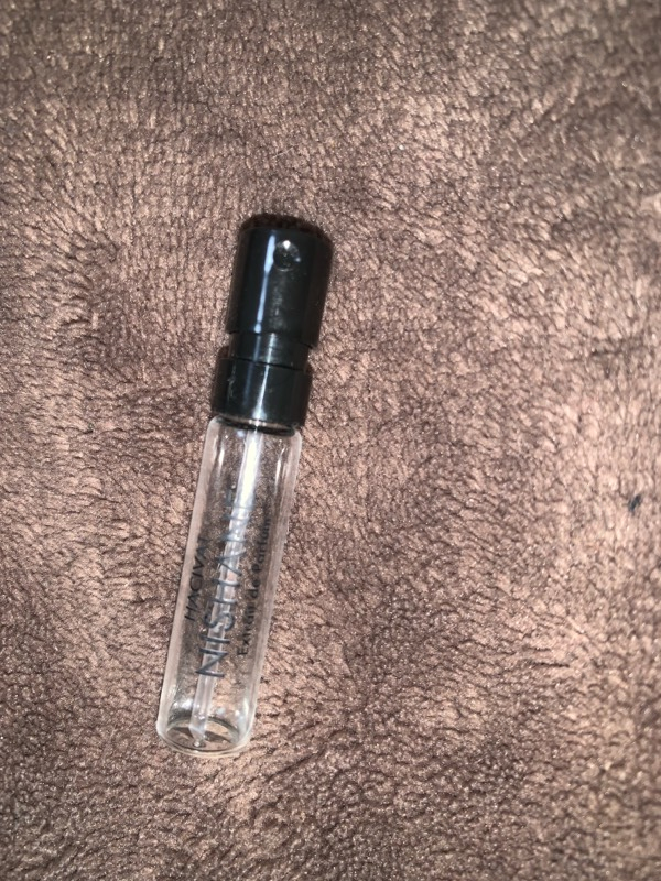 Парфюмерия Nishane Hacivat