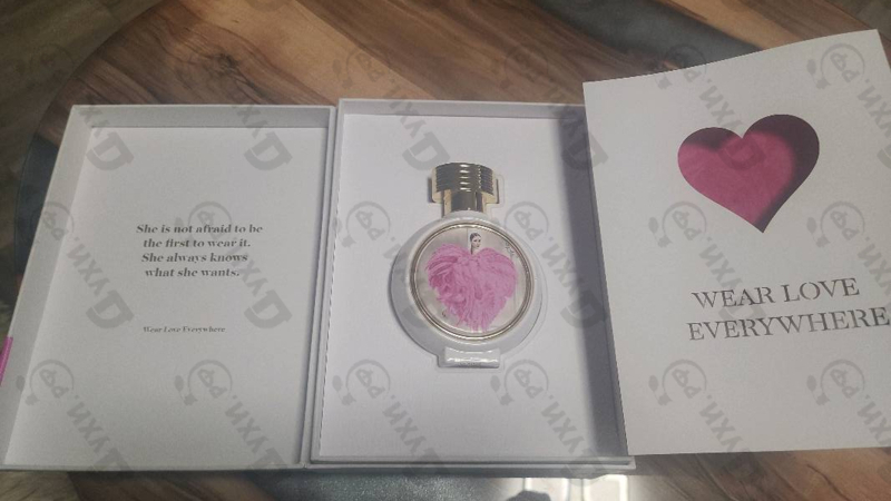 Духи Wear Love Everywhere от Haute Fragrance Company