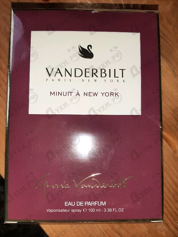 Парфюмерия Gloria Vanderbilt Minuit A New York