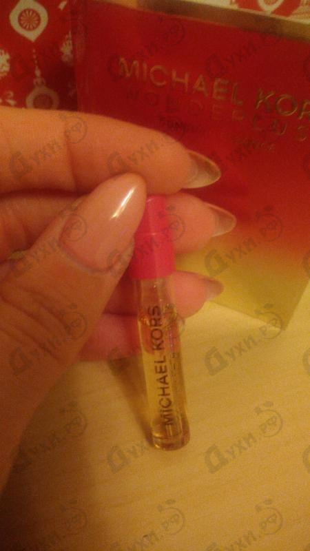 Купить Wonderlust Sensual Essence от Michael Kors