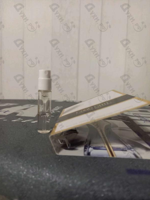 Купить Carolina Herrera Good Girl Legere Духи Good Girl Legere от Carolina Herrera