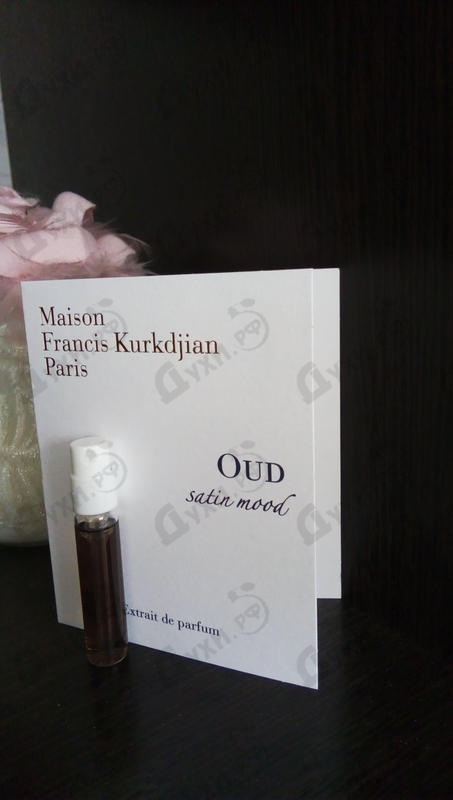 Духи Oud Satin Mood Extrait De Parfum от Maison Francis Kurkdjian