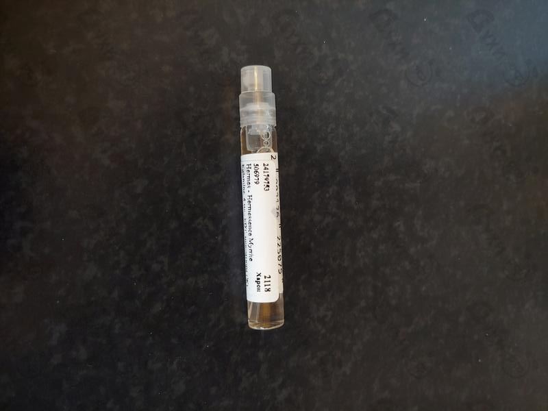 Духи Hermessence Myrrhe Eglantine от Hermes Парфюмерия Hermes Hermessence Myrrhe Eglantine