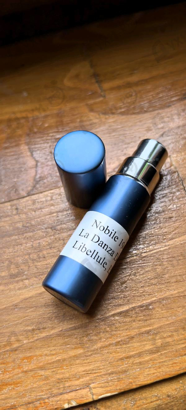 Духи La Danza Delle Libellule от Nobile 1942