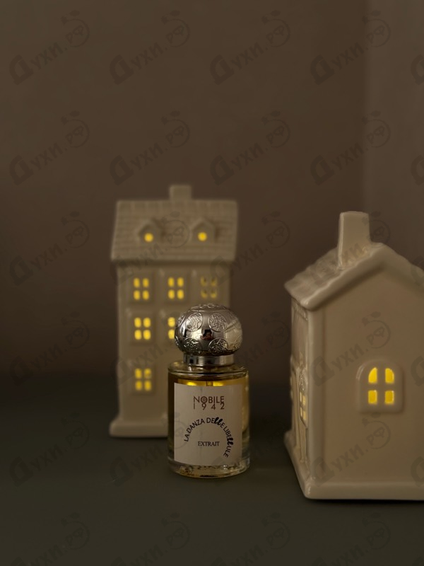 Духи La Danza Delle Libellule от Nobile 1942