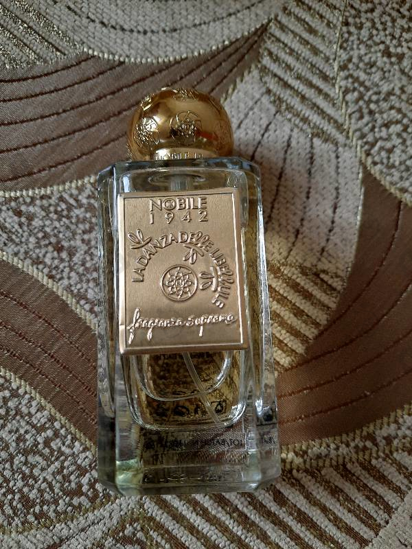 Парфюмерия La Danza Delle Libellule от Nobile 1942