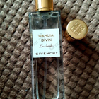 Отзывы Givenchy Dahlia Divin Eau Initiale