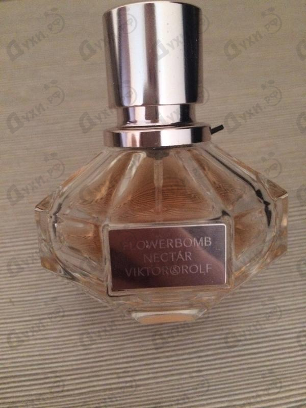 Парфюмерия Viktor & Rolf Rolf Flowerbomb Nectar