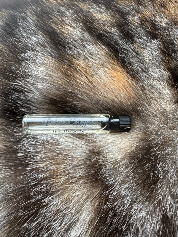 Парфюмерия Iris Rebelle от Atelier Cologne