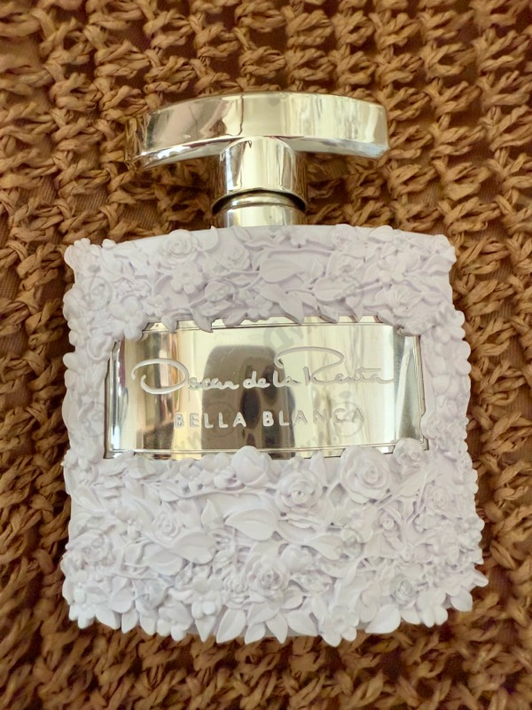 Купить Bella Blanca от Oscar De La Renta