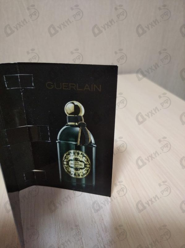 Парфюмерия Les Absolus D'orient Oud Essentiel от Guerlain