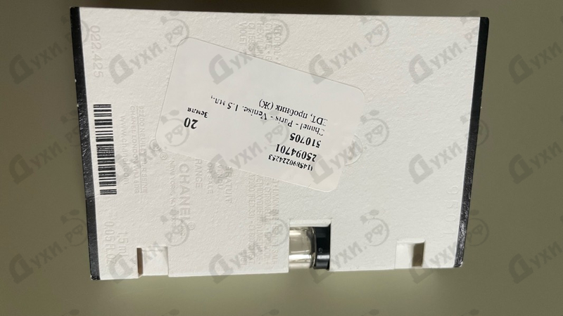 Купить Paris - Venise от Chanel