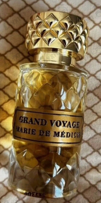Парфюмерия Marie De Medicis от 12 Parfumeurs Francais