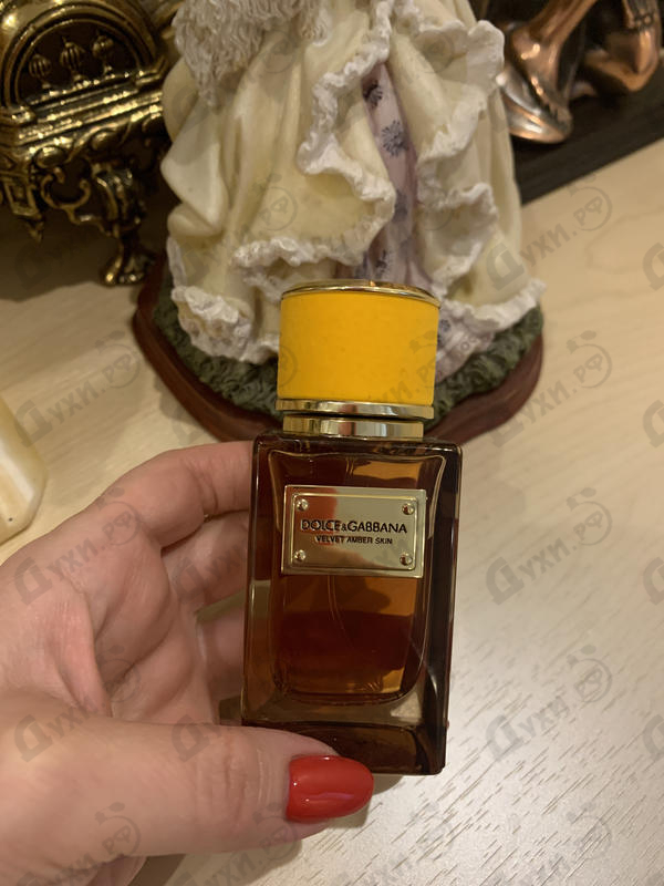 Парфюмерия Dolce & Gabbana Velvet Amber Skin