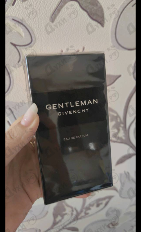 Парфюмерия Gentleman Eau De Parfum от Givenchy