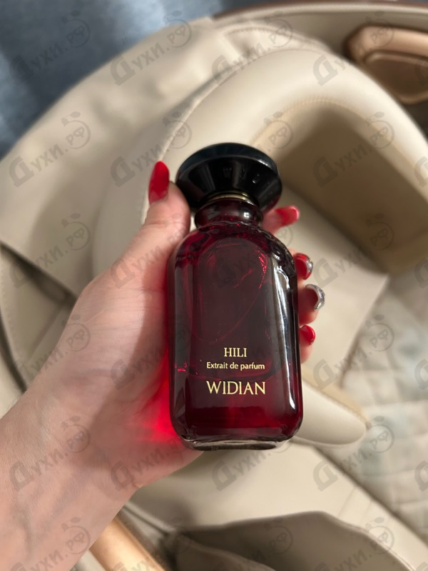 Парфюмерия Hili от AJ Arabia