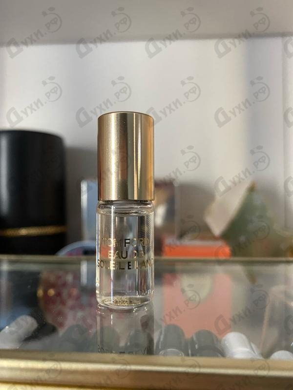 Парфюмерия Eau De Soleil Blanc от Tom Ford