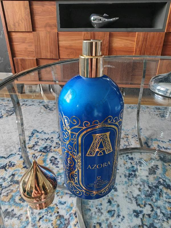 Парфюмерия Azora от Attar Collection