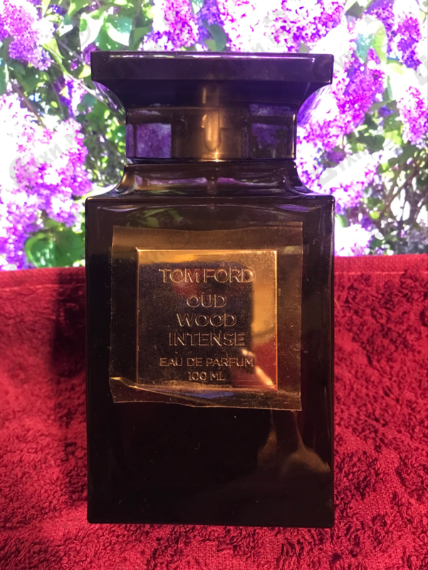 Парфюмерия Tom Ford Oud Wood Intense