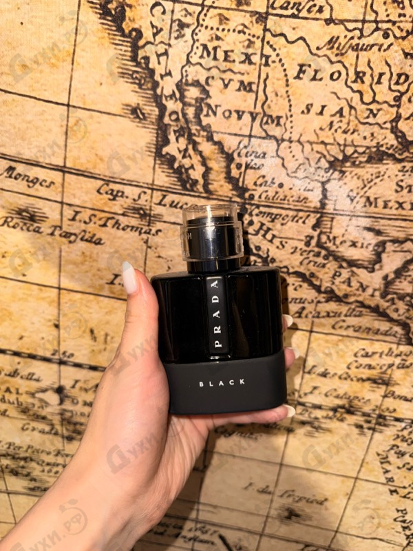 Парфюмерия Luna Rossa Black от Prada