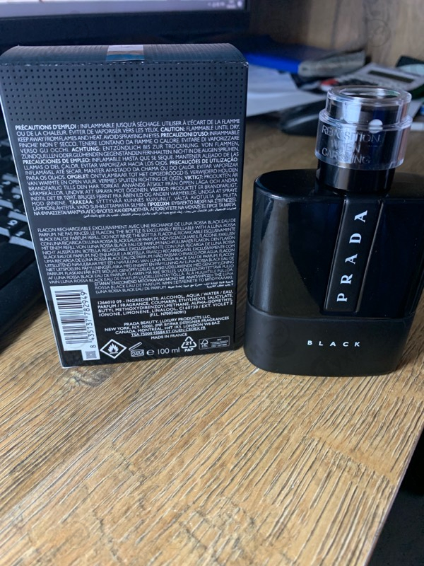 Парфюмерия Prada Luna Rossa Black