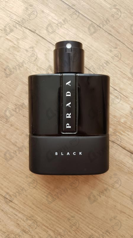 Духи Luna Rossa Black от Prada