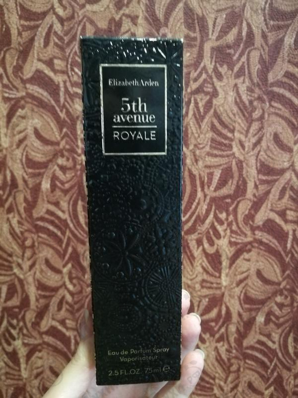 Духи 5th Avenue Royale от Elizabeth Arden Парфюмерия Elizabeth Arden 5th Avenue Royale