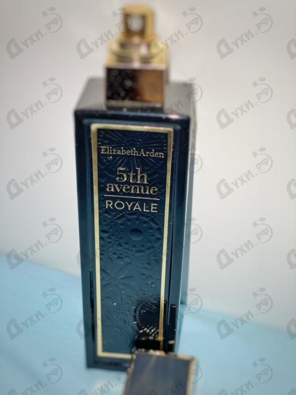 Духи 5th Avenue Royale от Elizabeth Arden