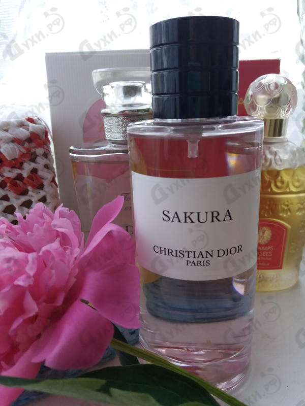 Парфюмерия Sakura от Christian Dior Купить Christian Dior Sakura