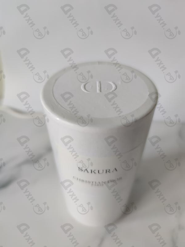 Парфюмерия Sakura от Christian Dior Отзывы Christian Dior Sakura