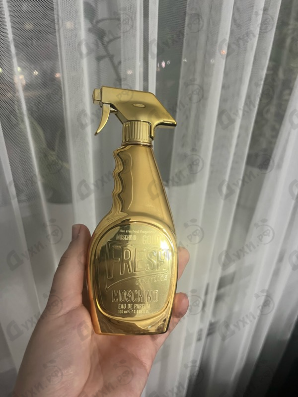 Духи Gold Fresh Couture от Moschino