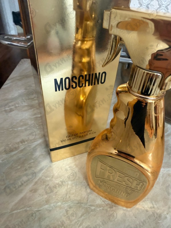Парфюмерия Moschino Gold Fresh Couture