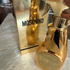 Парфюмерия Moschino Gold Fresh Couture