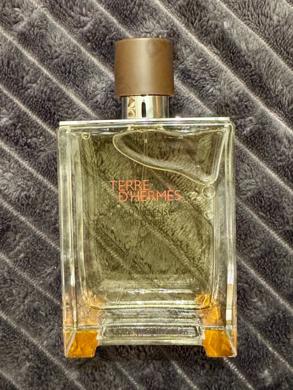 Купить Terre D'hermes Eau Intense Vetiver от Hermes