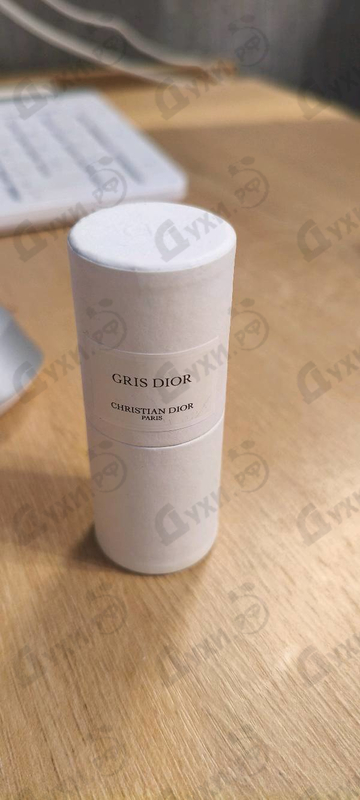 Купить Gris Dior от Christian Dior