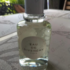 Отзывы Givenchy Eau De Givenchy (2018)