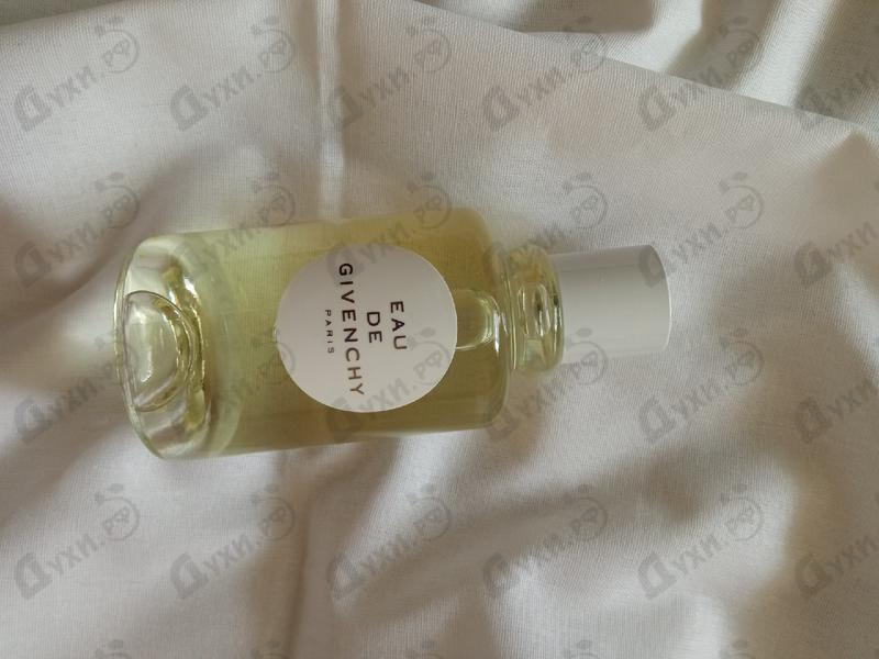Духи Givenchy Eau De Givenchy (2018) Духи Eau De Givenchy (2018) от Givenchy