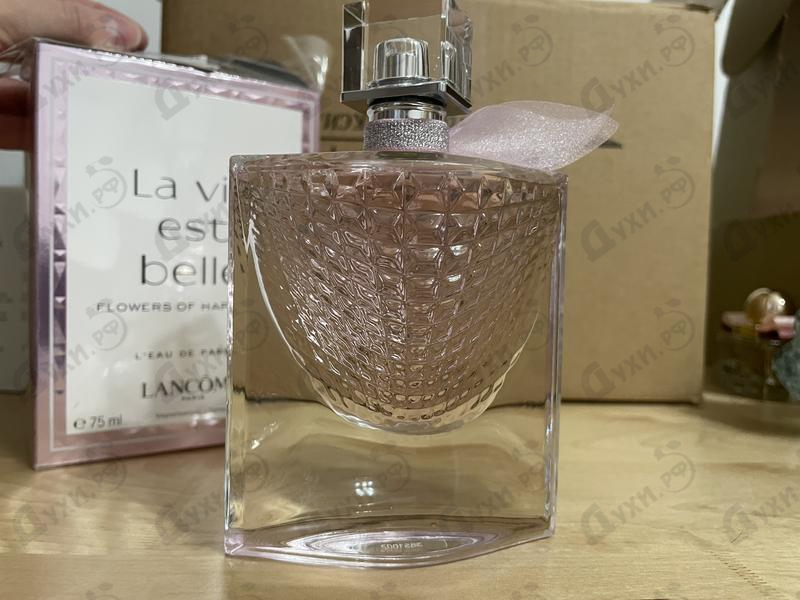 Купить La Vie Est Belle Flowers Of Happiness от Lancome
