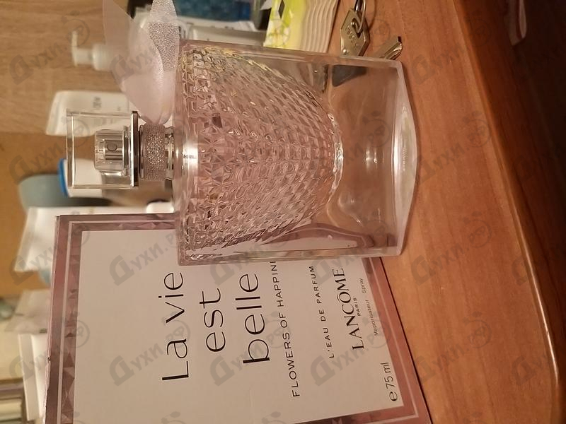 Купить La Vie Est Belle Flowers Of Happiness от Lancome