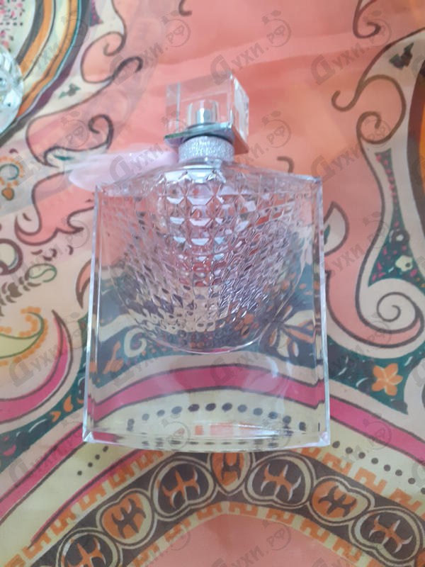 Духи La Vie Est Belle Flowers Of Happiness от Lancome