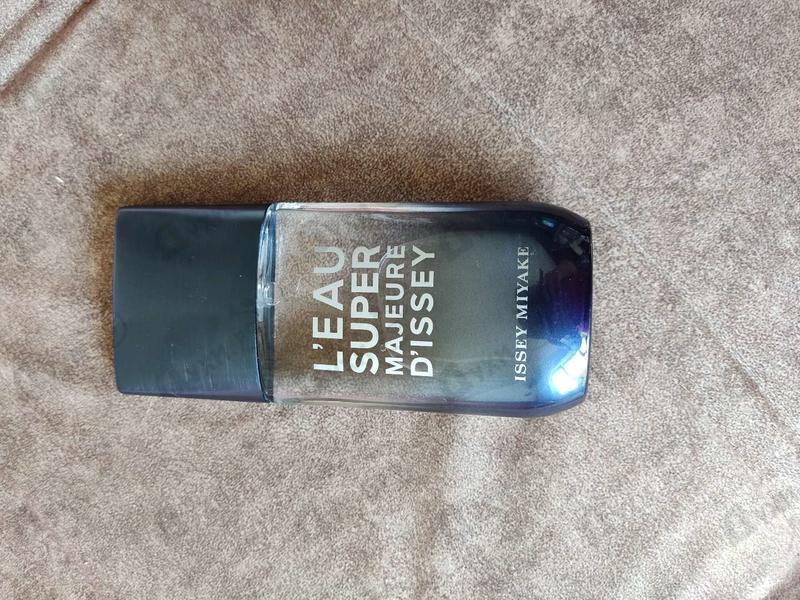 Отзывы Issey Miyake L'eau Super Majeure D'issey