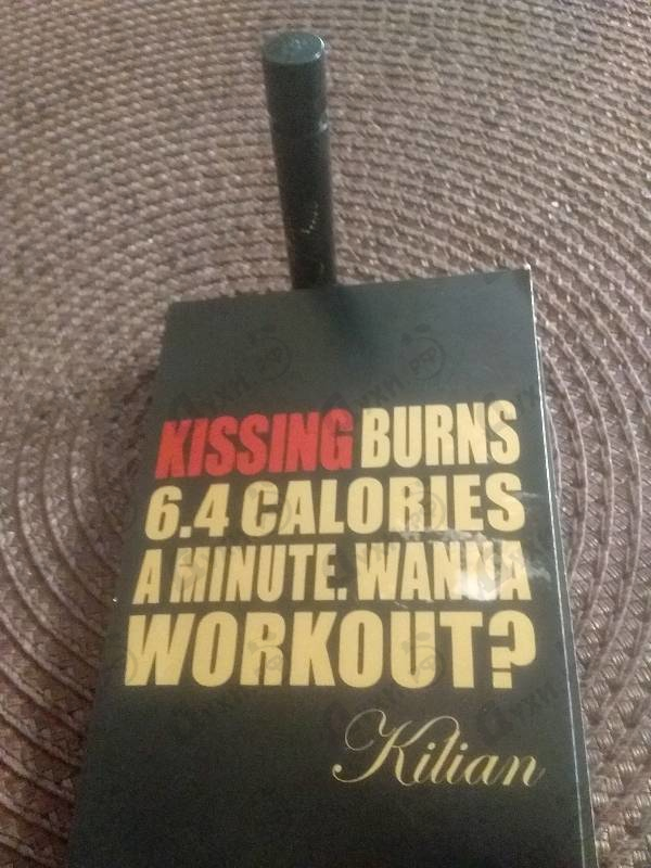 Отзыв Kilian Kissing Burns 6.4 Calories An Minute. Wanna Work Out?