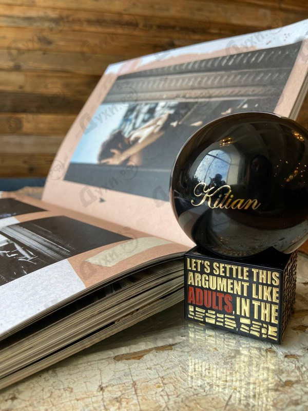 Духи Let's Settle This Argument Like Adults, In The Bedroom, Naked от Kilian