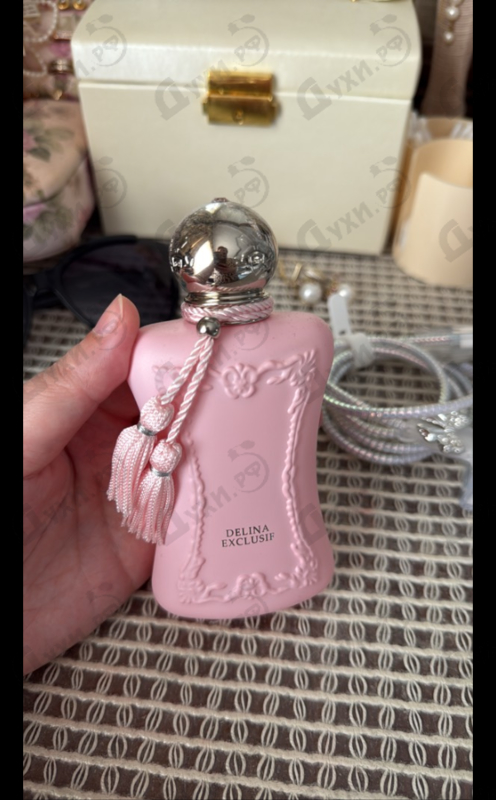 Купить Delina Exclusif от Parfums de Marly