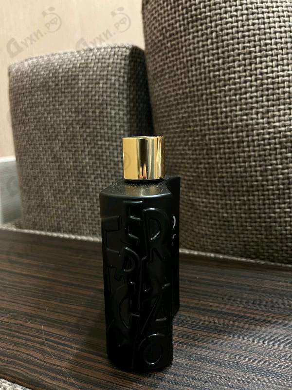 Парфюмерия Uomo Salvatore Ferragamo Signature от Salvatore Ferragamo