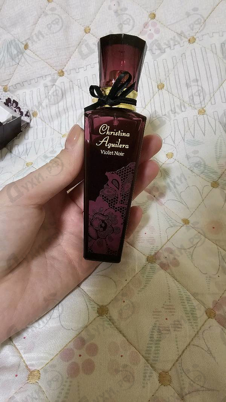 Духи Violet Noir от Christina Aguilera